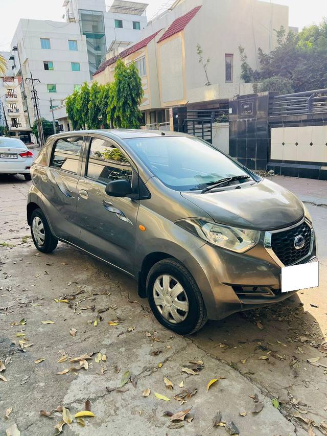 https://images10.gaadi.com/usedcar_image/3692527/original/processed_img2923712__usedcar_whatsappimage2023_11_04at134225_5__15261701164414_1701164430.jpeg?imwidth=6400