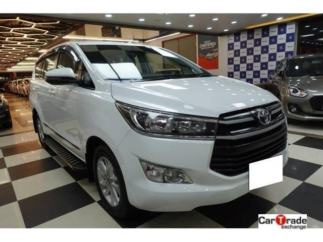 https://images10.gaadi.com/usedcar_image/3692529/original/processed_img2923714__used_car_2923714_1701164548.jpg?imwidth=6401
