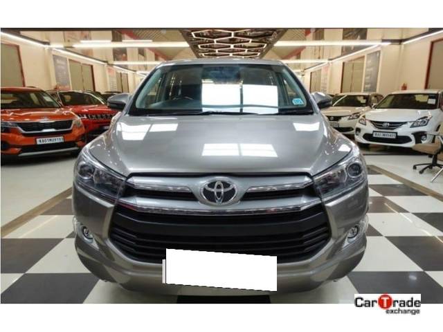 https://images10.gaadi.com/usedcar_image/3692538/original/processed_img2923721__used_car_2923721_1701164939.jpg?imwidth=6400