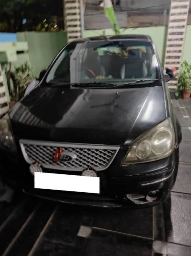 https://images10.gaadi.com/usedcar_image/3692596/original/processed_c054bd44-8966-48ba-a5ff-9fa51aea0e5c.jpg?imwidth=6402