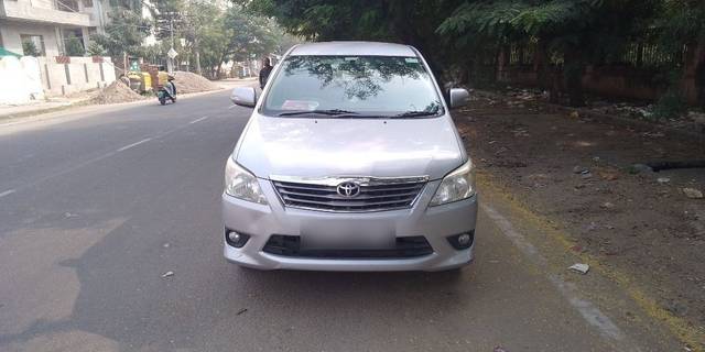 https://images10.gaadi.com/usedcar_image/3692643/original/21__VCC_1822082_94_1700559396.jpg?imwidth=6400