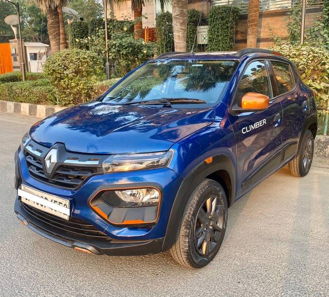 https://images10.gaadi.com/usedcar_image/3692645/original/processed_img2923786__used_car_2923786_1701167869.jpg?imwidth=6400