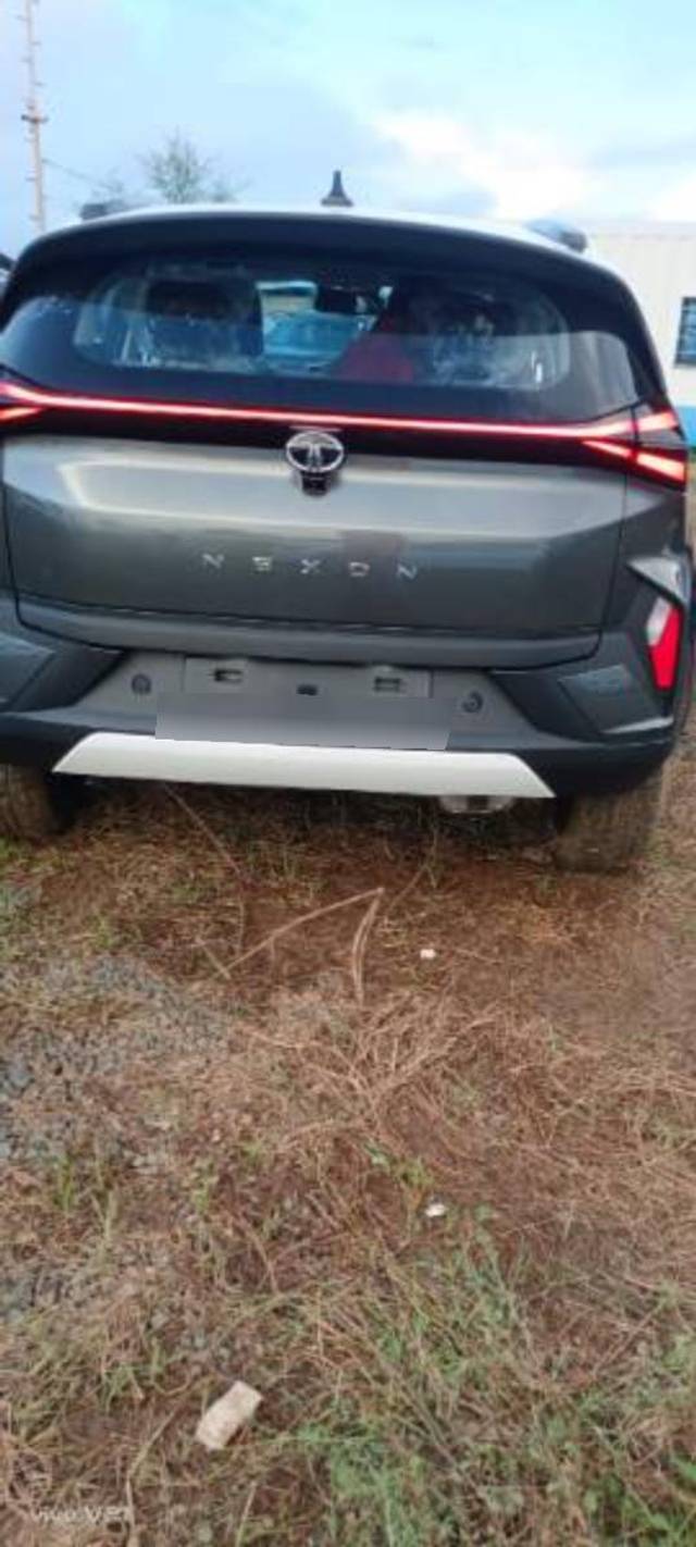 https://images10.gaadi.com/usedcar_image/3692649/original/processed_87520852-0441-42ce-8b58-efceadfa7157.jpg?imwidth=6401