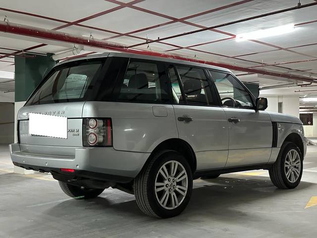 https://images10.gaadi.com/usedcar_image/3692676/original/processed_img2923800__usedcar_5f4875ff_fab1_47c6_939f_f4e408889318_5731701168715_1701168724.jpg?imwidth=6402