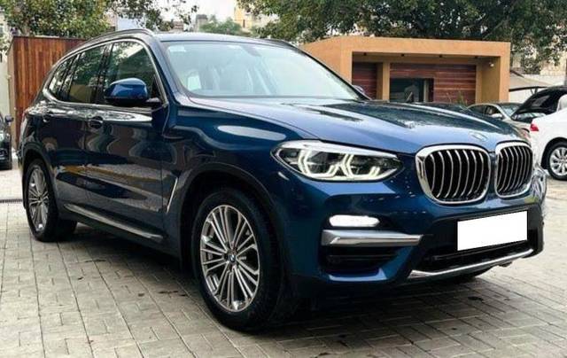 https://images10.gaadi.com/usedcar_image/3692678/original/processed_img2923801__usedcar_c7ba296e_14cd_4dc8_bc74_3cca3cc8b10f_117901701167533_1701167653.jpg?imwidth=6400