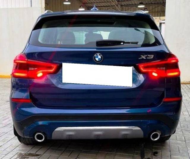 https://images10.gaadi.com/usedcar_image/3692678/original/processed_img2923801__usedcar_dc03a011_c408_4922_9eb3_bb5cb985774b_117901701167533_1701167642.jpg?imwidth=6402
