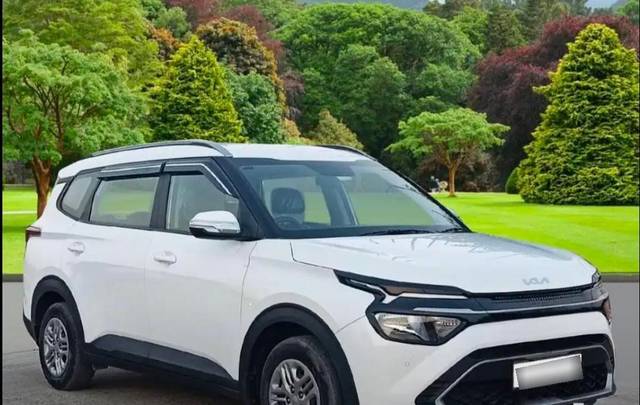 https://images10.gaadi.com/usedcar_image/3692705/original/processed_img2923816__used_car_2923816_1701169754.jpg?imwidth=6400