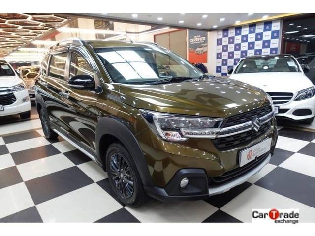 https://images10.gaadi.com/usedcar_image/3692710/original/processed_processed_img2923821__used_car_2923821_1701169983.jpg?imwidth=6401