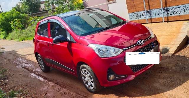 https://images10.gaadi.com/usedcar_image/3692713/original/processed_img2923822__usedcar_3_5701701169973_1701170001.jpeg?imwidth=6400