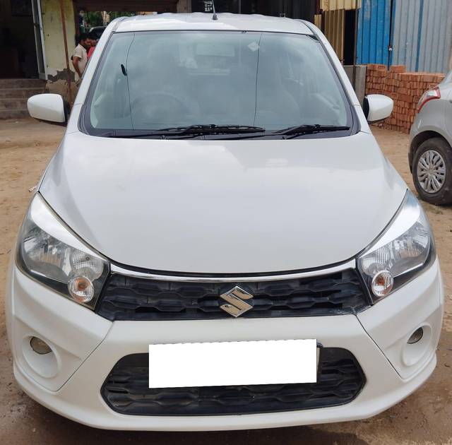 https://images10.gaadi.com/usedcar_image/3692720/original/processed_img2923825__usedcar_aphoto_2023_11_24_14_15_28_7601701170142_1701170150.jpg?imwidth=6400