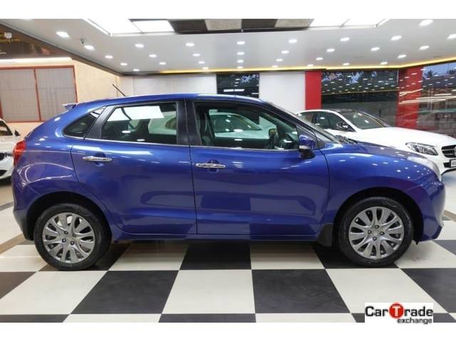 https://images10.gaadi.com/usedcar_image/3692732/original/processed_img2923829__used_car_2923829_1701170690.jpg?imwidth=6401