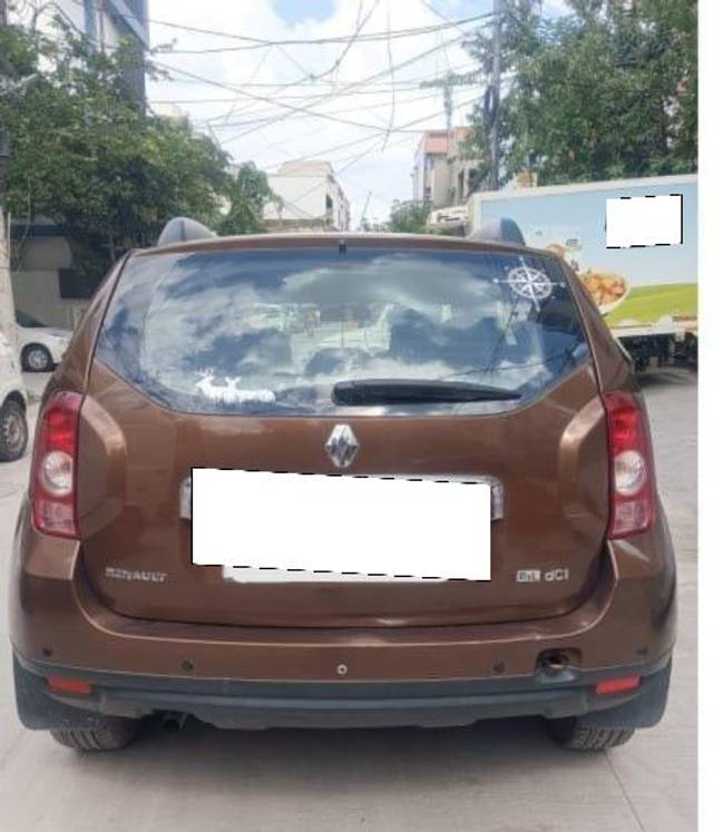 https://images10.gaadi.com/usedcar_image/3692781/original/processed_img2923860__used_car_2923860_1701172158.jpg?imwidth=6401