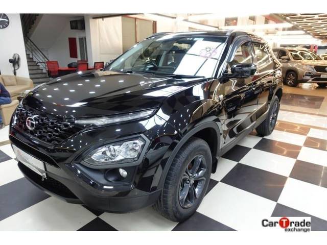 https://images10.gaadi.com/usedcar_image/3692784/original/processed_img2923861__used_car_2923861_1701172516.jpg?imwidth=6402