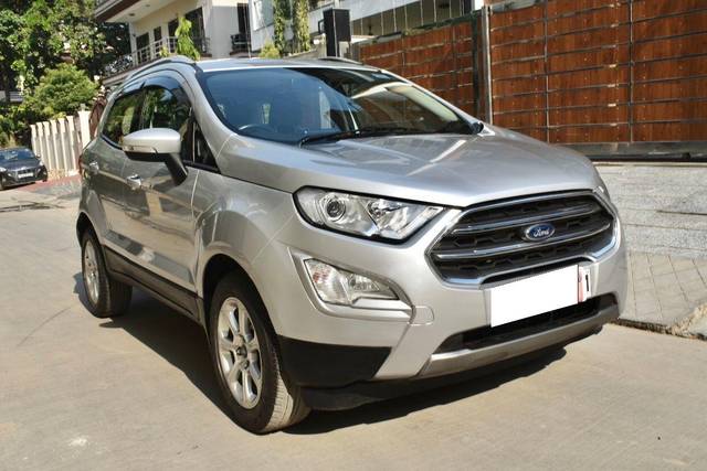 https://images10.gaadi.com/usedcar_image/3692796/original/processed_img2923868__usedcar_dsc_0153_2923868_1701176958.jpg?imwidth=6400