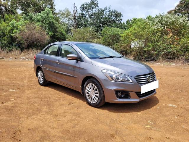 https://images10.gaadi.com/usedcar_image/3692844/original/processed_img2923895__used_car_2923895_1701174266.jpg?imwidth=6401