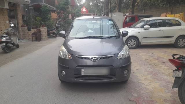 https://images10.gaadi.com/usedcar_image/3692870/original/21__VCC_1822249_94_1700566140.jpg?imwidth=6400