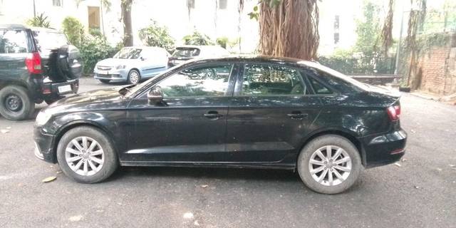 https://images10.gaadi.com/usedcar_image/3692872/original/21__VCC_IMG_1700562727238_1822236_95_1700563261.jpg?imwidth=6402