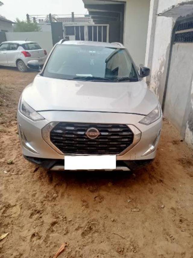 https://images10.gaadi.com/usedcar_image/3692903/original/processed_541a1993-e005-4988-89f0-f46685c92d65.jpg?imwidth=6400
