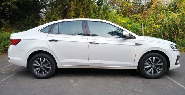 https://images10.gaadi.com/usedcar_image/3692972/original/img2923964__used_car_2923964_1701178440.jpg?imwidth=6401