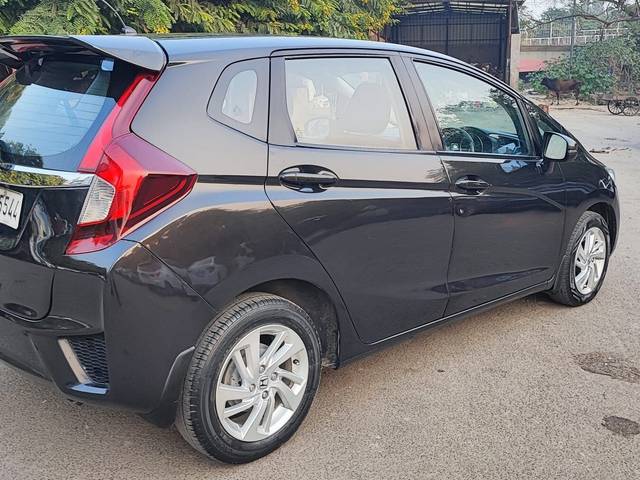 https://images10.gaadi.com/usedcar_image/3693085/original/img3693085__zz1_crop_img_656ec18609bdf_1701757318.jpg?imwidth=6401