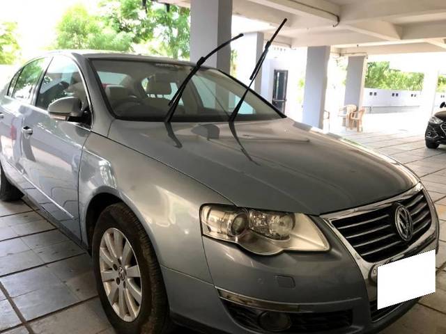 https://images10.gaadi.com/usedcar_image/3693103/original/processed_0da95cae-610c-49e9-883e-78af376d88e0.jpg?imwidth=6400