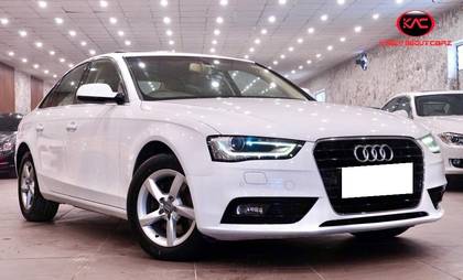 Audi A4 2.0 TDI Premium Plus Audi A4 2.0 TDI Premium Plus