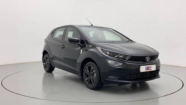https://images10.gaadi.com/usedcar_image/3693135/original/99fe8873-f3bb-417a-8c38-4a8495dcdac2__43.jpg?imwidth=6400