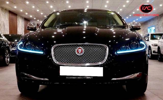 https://images10.gaadi.com/usedcar_image/3693146/original/processed_img2924034__used_car_2924034_1701237855.jpg?imwidth=6402