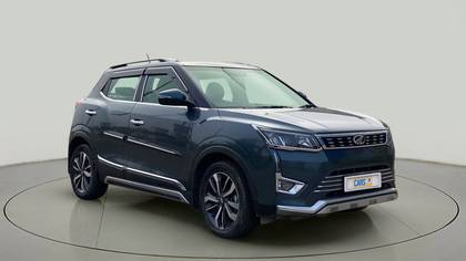 Mahindra XUV300 W8 AMT Diesel BSIV Mahindra XUV300 W8 AMT Diesel BSIV