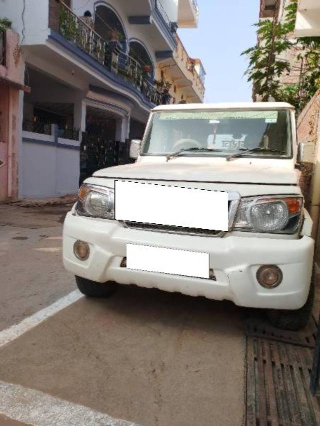https://images10.gaadi.com/usedcar_image/3693515/original/processed_8419f69e-da7d-4168-a924-1d1818e73973.jpg?imwidth=6400