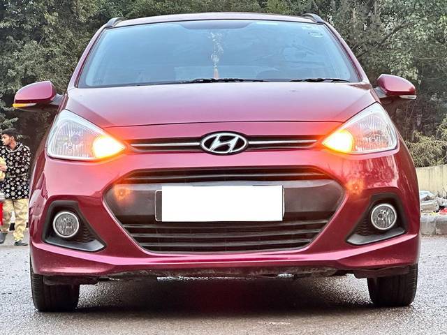 https://images10.gaadi.com/usedcar_image/3693545/original/processed_img2924113__used_car_2924113_1701234942.jpg?imwidth=6402