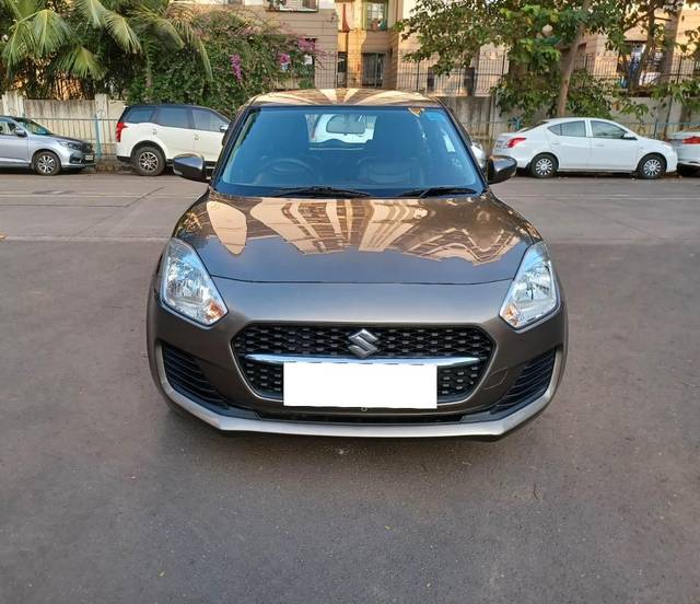 https://images10.gaadi.com/usedcar_image/3693561/original/processed_img2924123__usedcar_f3be64bb_aaa6_419d_bb77_9616a8fcaf25_2924123_1701412008.jpg?imwidth=6400