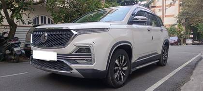 MG Hector Sharp DCT MG Hector Sharp DCT