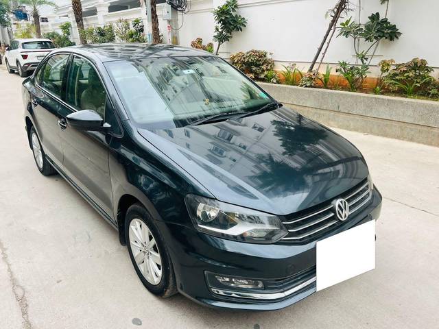https://images10.gaadi.com/usedcar_image/3693638/original/processed_img2924159__used_car_2924159_1701238106.jpg?imwidth=6400