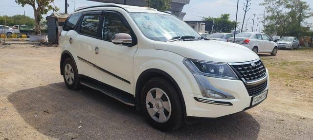 https://images10.gaadi.com/usedcar_image/3693664/original/processed_img2924170__used_car_2924170_1701238928.jpg?imwidth=6400