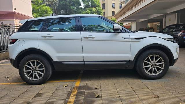 https://images10.gaadi.com/usedcar_image/3693668/original/img2924172__usedcar_whatsappimage2023_11_27at34752pm_1__17211701238806_1701238842.jpeg?imwidth=6401