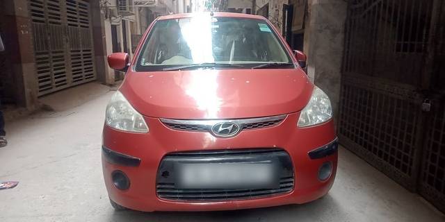 https://images10.gaadi.com/usedcar_image/3693680/original/22__VCC_1822423_94_1700632234.jpg?imwidth=6400