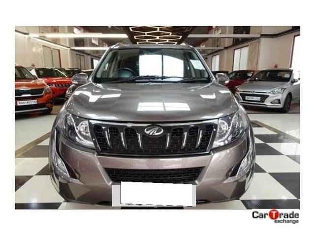 https://images10.gaadi.com/usedcar_image/3693699/original/processed_img2924198__used_car_2924198_1701239975.jpg?imwidth=6400