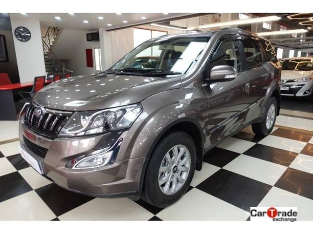 https://images10.gaadi.com/usedcar_image/3693699/original/processed_img2924198__used_car_2924198_1701239982.jpg?imwidth=6402