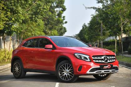 Mercedes-Benz GLA Class 200 d Sport Mercedes-Benz GLA Class 200 d Sport