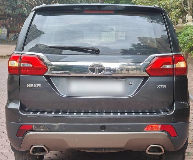 https://images10.gaadi.com/usedcar_image/3693738/original/processed_img2924218__used_car_2924218_1701241174.jpg?imwidth=6402