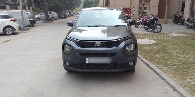 https://images10.gaadi.com/usedcar_image/3693802/original/22__VCC_1822426_94_1700634146.jpg?imwidth=6401