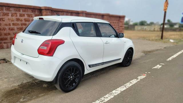 https://images10.gaadi.com/usedcar_image/3693874/original/processed_img2924308__used_car_2924308_1701254533.jpg?imwidth=6402