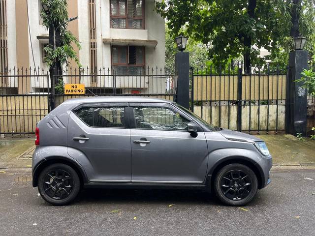 https://images10.gaadi.com/usedcar_image/3693903/original/processed_img2924325__usedcar_4_2924325_1701245379.jpg?imwidth=6401