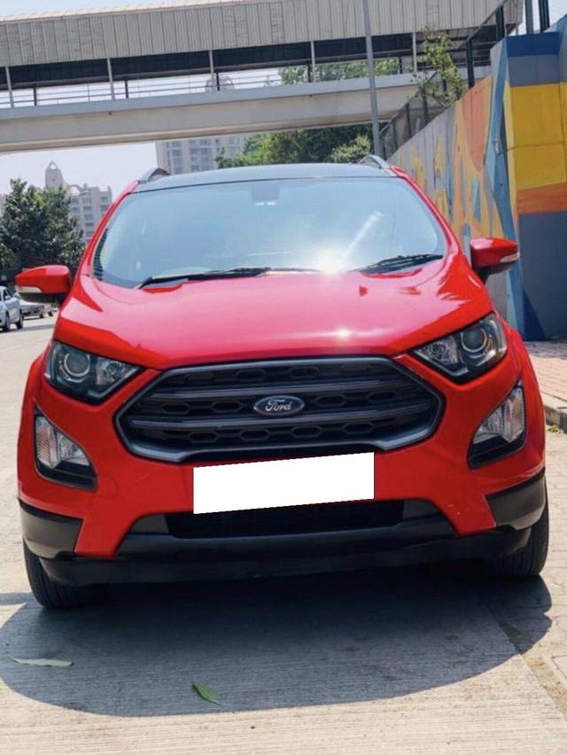https://images10.gaadi.com/usedcar_image/3693938/original/processed_img2924344__used_car_2924344_1701245881.jpg?imwidth=6402