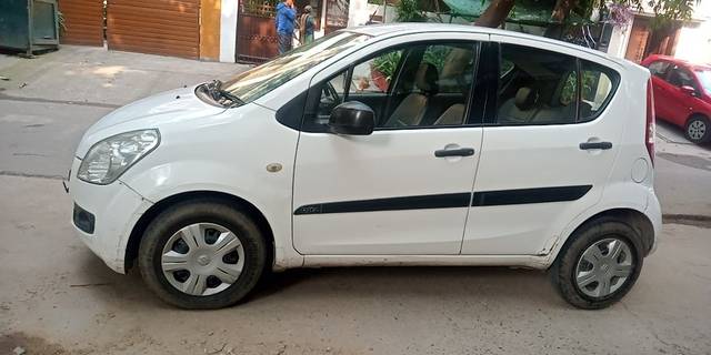 https://images10.gaadi.com/usedcar_image/3693959/original/22__VCC_IMG_1700637268906_1822510_95_1700637472.jpg?imwidth=6401