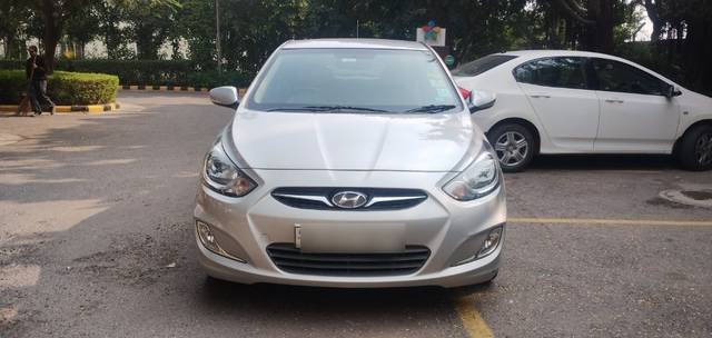 https://images10.gaadi.com/usedcar_image/3693960/original/22__VCC_1822434_94_1700638297.jpg?imwidth=6400