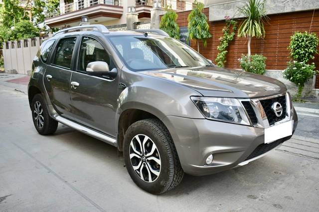 https://images10.gaadi.com/usedcar_image/3693986/original/processed_img2924376__used_car_2924376_1701247086.jpg?imwidth=6400