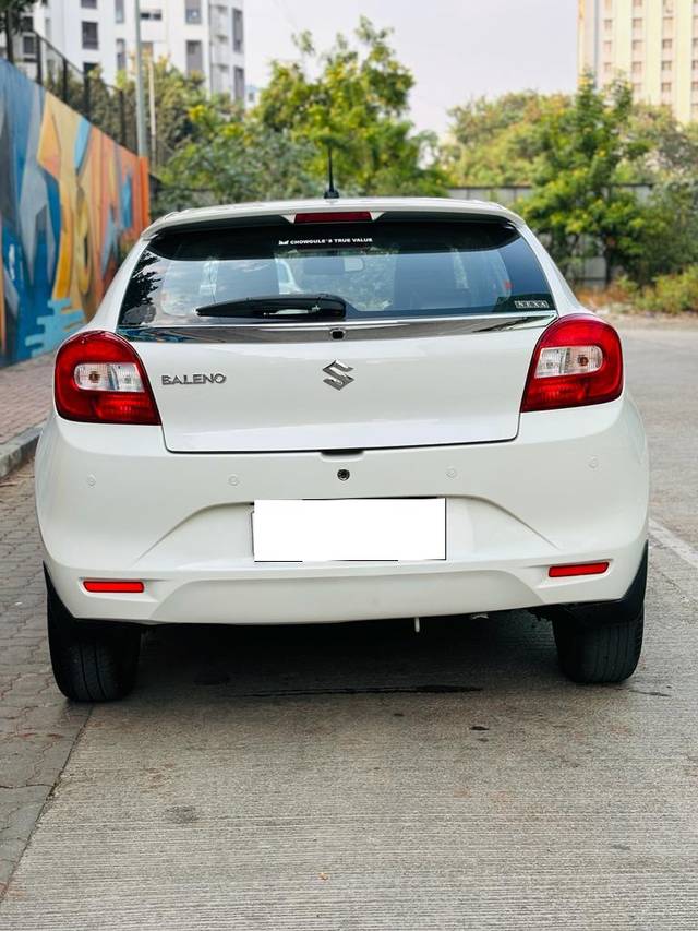 https://images10.gaadi.com/usedcar_image/3694008/original/processed_img2924387__used_car_2924387_1701247603.jpg?imwidth=6401