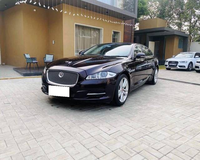 https://images10.gaadi.com/usedcar_image/3694026/original/processed_img2924398__usedcar_1_9__10151701247986_1701248039.jpeg?imwidth=6402